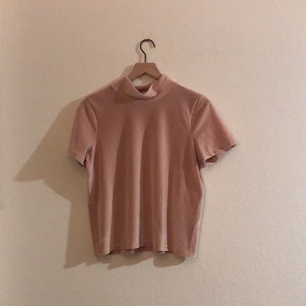 Madewell mock neck velvet top - Picture 2 of 7